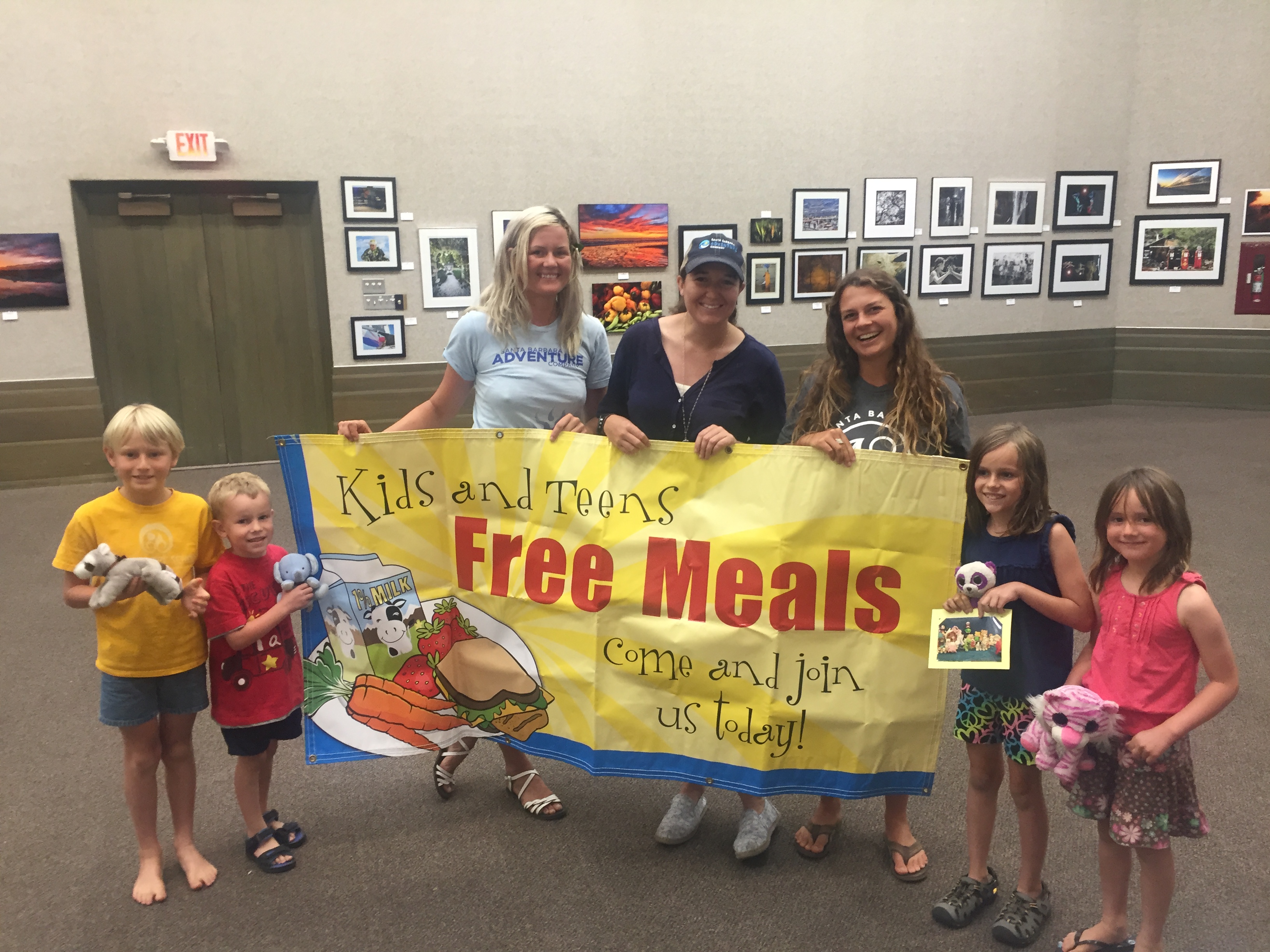 Serving Food at Picnic in the Park!