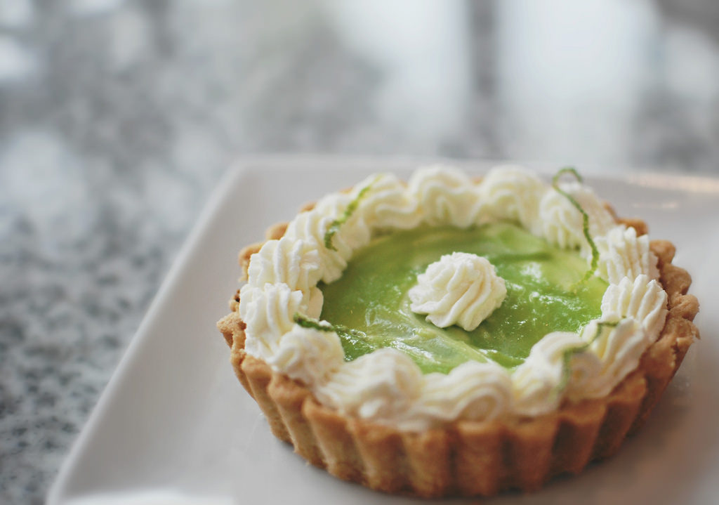 Wine Country by Bike Tour and cupcake tasting